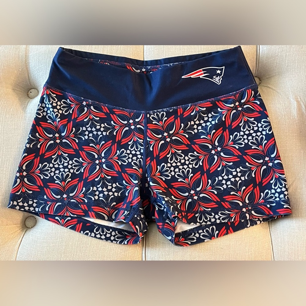 TEAM APPAREL NFL PATRIOTS Red/White/Blue Women's Med Active Shorts